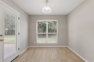 413 Brentwood Dr E, College Station, TX 77840 - Photo 10