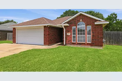 413 Brentwood Drive E, College Station, TX 77840 - Photo 1