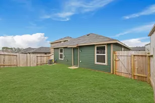 12227 McCrorey Castle Pass, Conroe, TX 77303 - Photo 16