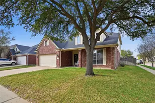 24202 Dan River Dr, Katy, TX 77493 - Photo 2