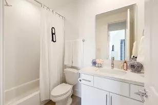 3306 W 12th St, Houston, TX 77008 - Photo 22