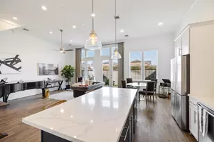 3306 W 12th St, Houston, TX 77008 - Photo 1