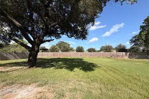 3103 Pennsylvania Rd, Fresno, TX 77545 - Photo 2