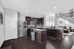 8730 Willet St, Baytown, TX 77521 - Photo 12