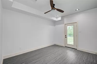 214/216 S Avenue I, Freeport, TX 77541 - Photo 8