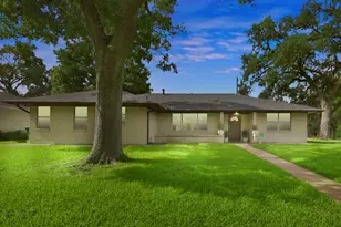 3123 Deal St, Houston, TX 77025 - Photo 2
