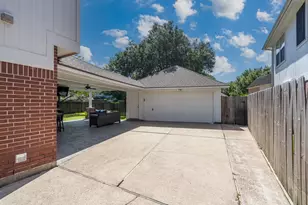 8814 Apple Mill Dr, Houston, TX 77095 - Photo 36