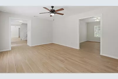10916 Fawnlily Street, The Woodlands, TX 77380 - Photo 12