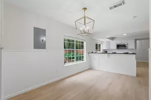 10916 Fawnlily St, The Woodlands, TX 77380 - Photo 18