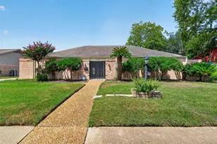 6222 Creekbend Dr, Houston, TX 77096 - Photo 1