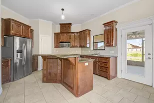 107 Meadowlark Ct, Richwood, TX 77566 - Photo 12