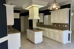 17907 Russwood Ct, Spring, TX 77379 - Photo 8