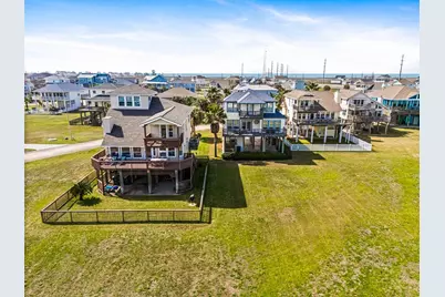 4119 Courageous Lane, Galveston, TX 77554 - Photo 8