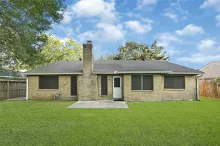 842 Walbrook Dr, Houston, TX 77062 - Photo 28
