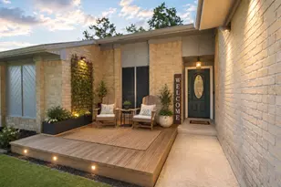 842 Walbrook Dr, Houston, TX 77062 - Photo 2