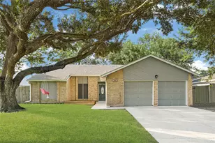 842 Walbrook Dr, Houston, TX 77062 - Photo 1