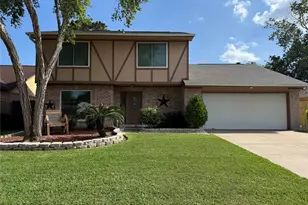 15226 Stradbrook Dr, Houston, TX 77062 - Photo 1