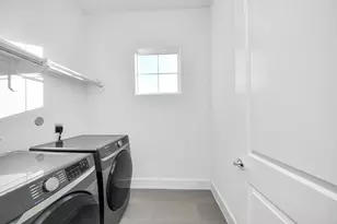 4005 Woodshire Village Estate, Houston, TX 77025 - Photo 32