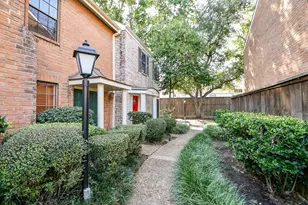 864 Augusta Dr, Houston, TX 77057 - Photo 32