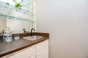 864 Augusta Dr, Houston, TX 77057 - Photo 14