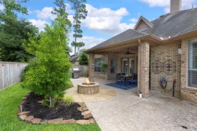 99 N Almondell Circle, The Woodlands, TX 77354 - Photo 36