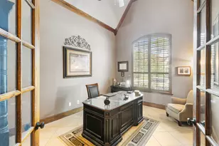 99 N Almondell Cir, The Woodlands, TX 77354 - Photo 6