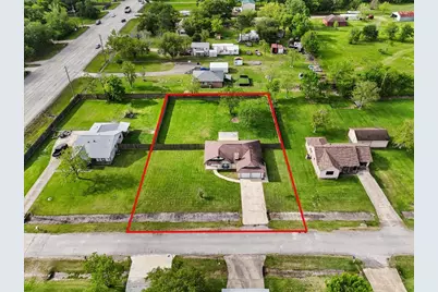 12606 Ponderosa Drive, Dickinson, TX 77539 - Photo 4