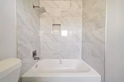 5534 Eskridge Street #4, Houston, TX 77023 - Photo 10