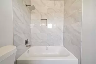 5534 Eskridge St, Houston, TX 77023 - Photo 10