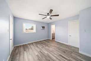 5534 Eskridge St, Houston, TX 77023 - Photo 8