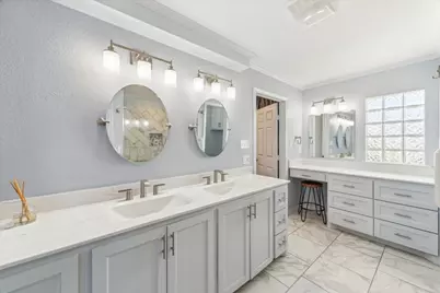 1339 Outrigger, Tiki Island, TX 77554 - Photo 32