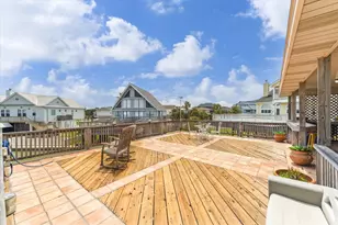 1339 Outrigger, Tiki Island, TX 77554 - Photo 8