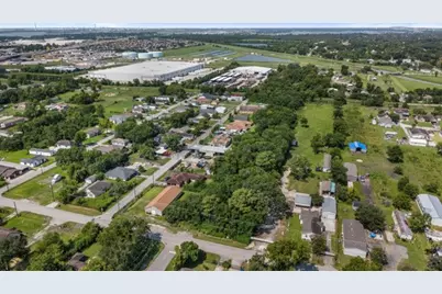 7503 Harrison Street, Baytown, TX 77521 - Photo 8