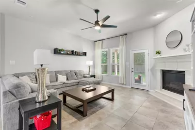 2711 Bay Laurel Lane, Conroe, TX 77304 - Photo 12