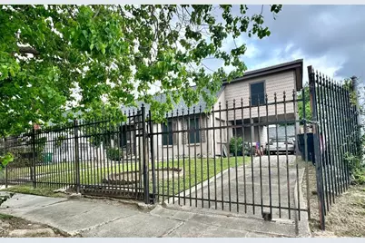 2007 Rosewood Street, Houston, TX 77004 - Photo 4
