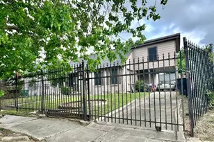 2007 Rosewood St, Houston, TX 77004 - Photo 4