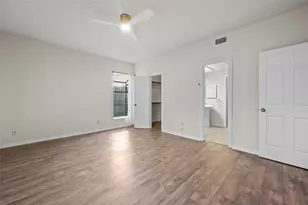 5718 Val Verde, Houston, TX 77057 - Photo 10