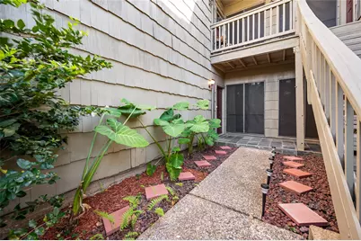 5718 Val Verde #7, Houston, TX 77057 - Photo 1