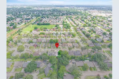 7815 Royan Drive, Houston, TX 77071 - Photo 24