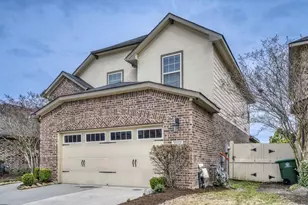 1406 Lake City Ln, Houston, TX 77047 - Photo 2