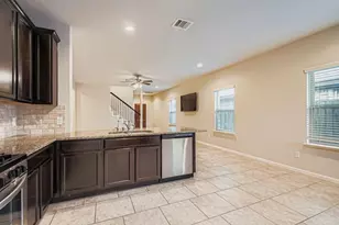 1406 Lake City Ln, Houston, TX 77047 - Photo 14