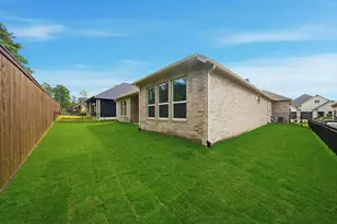 10026 Larkin Cv, Willis, TX 77318 - Photo 34