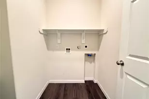 10233 Cleartide Ln, Houston, TX 77034 - Photo 10