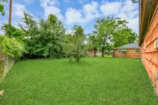 6226 Standing Oaks St, Houston, TX 77050 - Photo 40