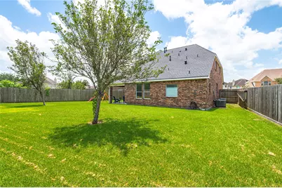 3829 Houston Lake Drive, Pearland, TX 77581 - Photo 28