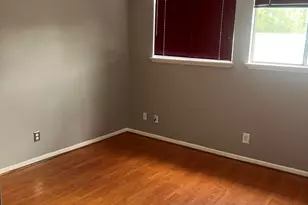 10924 Village Bend Ln, Houston, TX 77072 - Photo 12