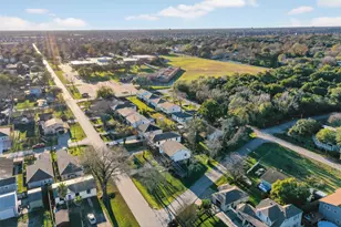 506 Oklahoma Ave, Bacliff, TX 77518 - Photo 40