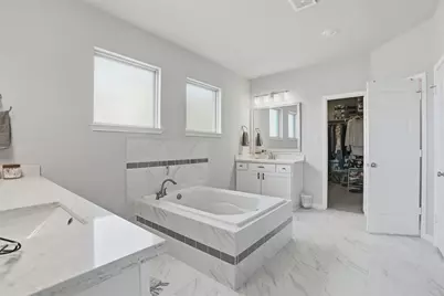 9606 Pleasant Way, Baytown, TX 77523 - Photo 20