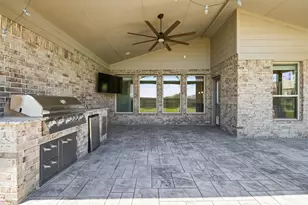 9606 Pleasant Way, Baytown, TX 77523 - Photo 12