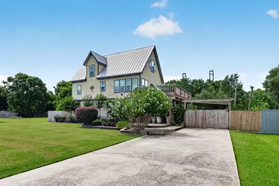 421 N Shady Lane, La Porte, TX 77571 - Photo 2